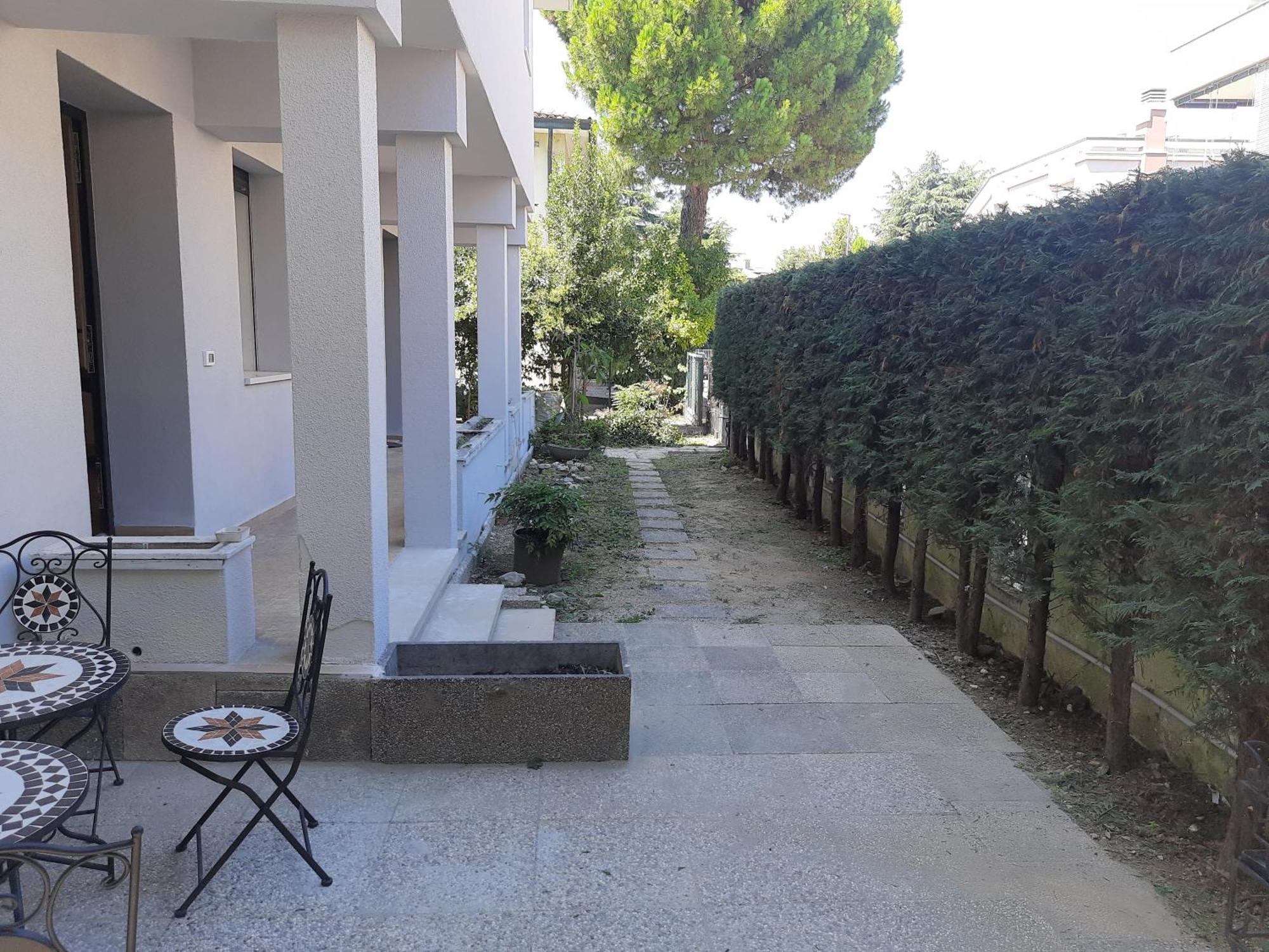 Spazioso Appartamento In Casa Singola Padova Con Giardino Zewnętrze zdjęcie